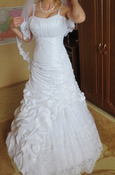 Свадебное платье р.42-46