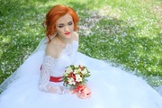 Продам свадебное платье Р-р40-44 б/у,  220€