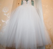 Продам бальное свадебное платье б/у